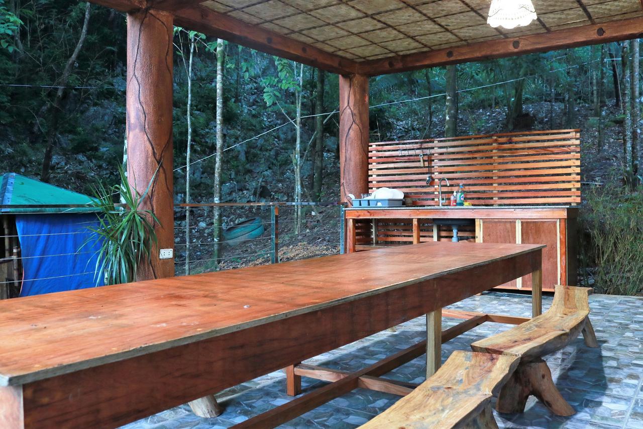 El Cielo Riverfront Villas Pandan Extérieur photo