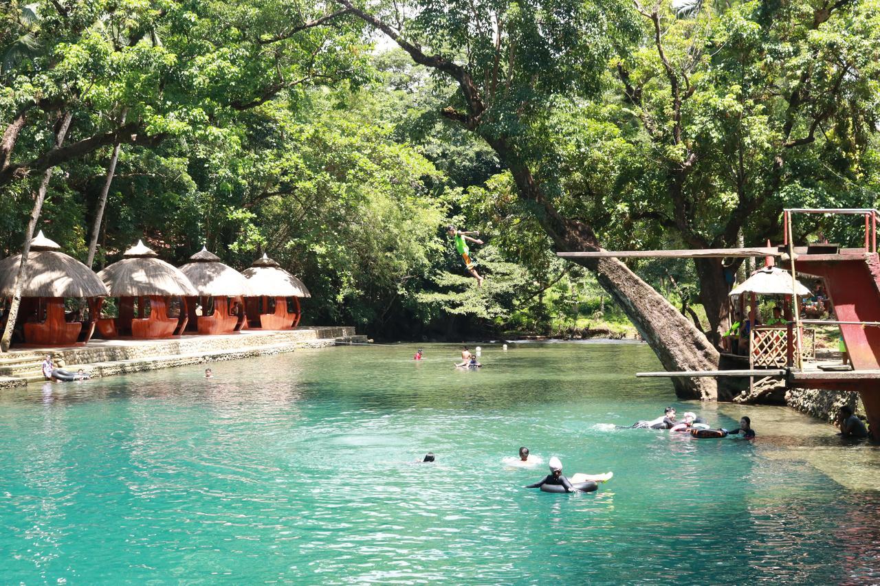 El Cielo Riverfront Villas Pandan Extérieur photo